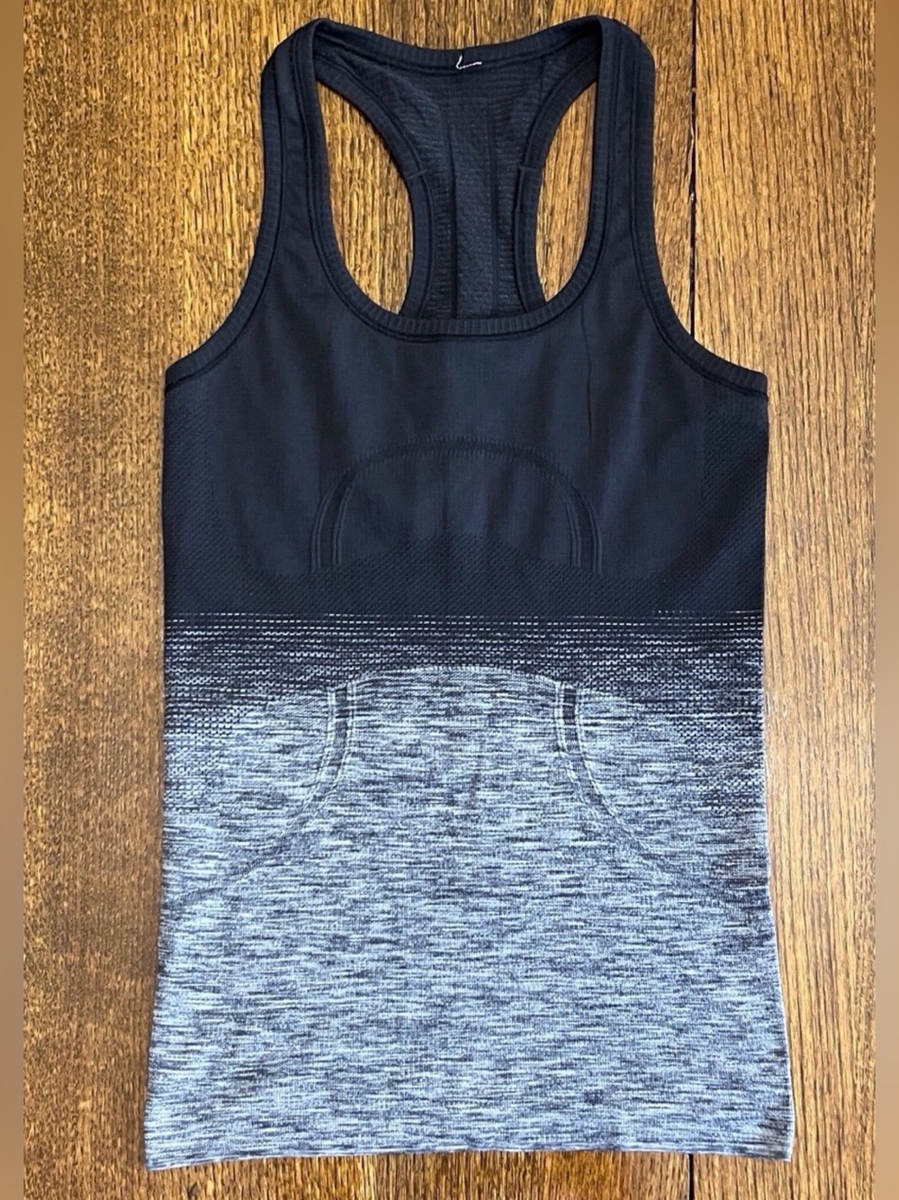 🍋LIKE NEW Lululemon Obre’
Swiftly Tech Tank